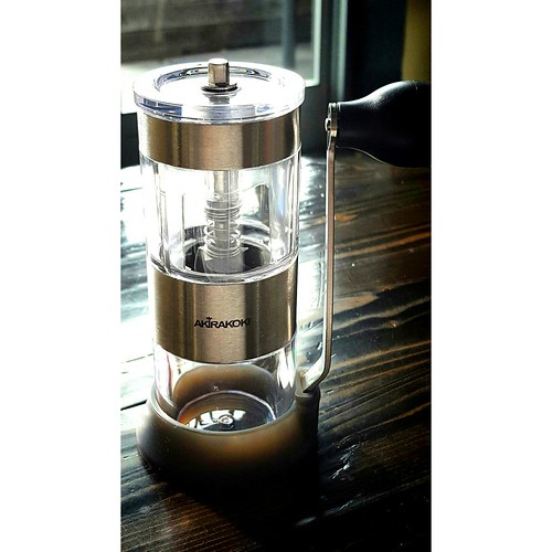 ceramic burr hand coffee grinder