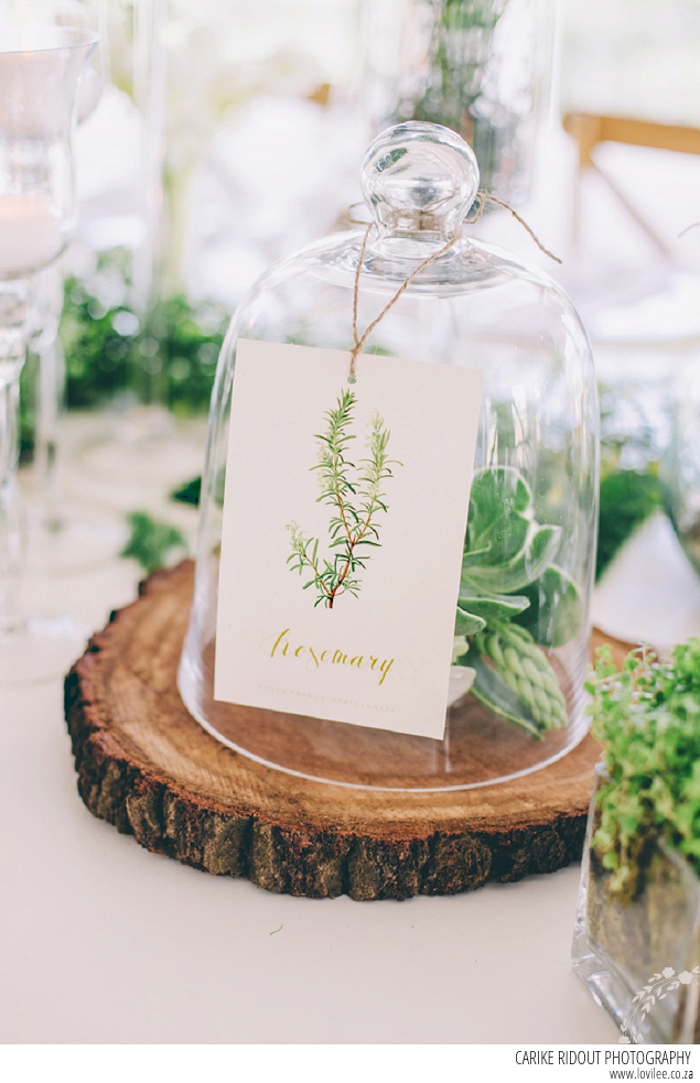 Botanical wedding stationary by Rebelove Stationary