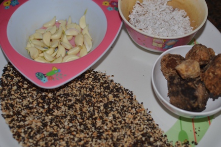Main ingredients for uzhundhu payasam