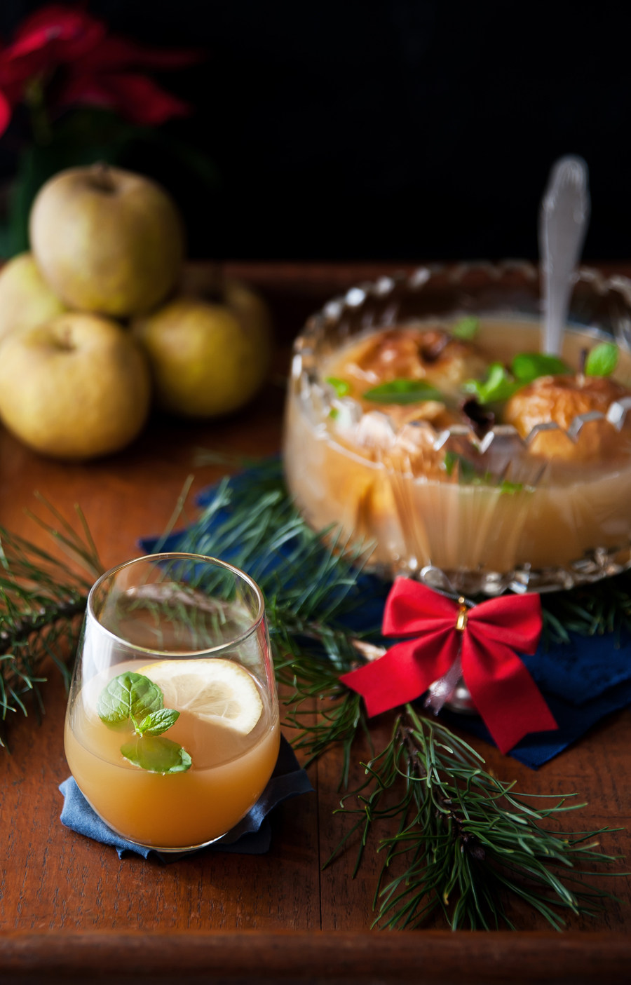 Christmas apple punch with herbs and spices that help digestion