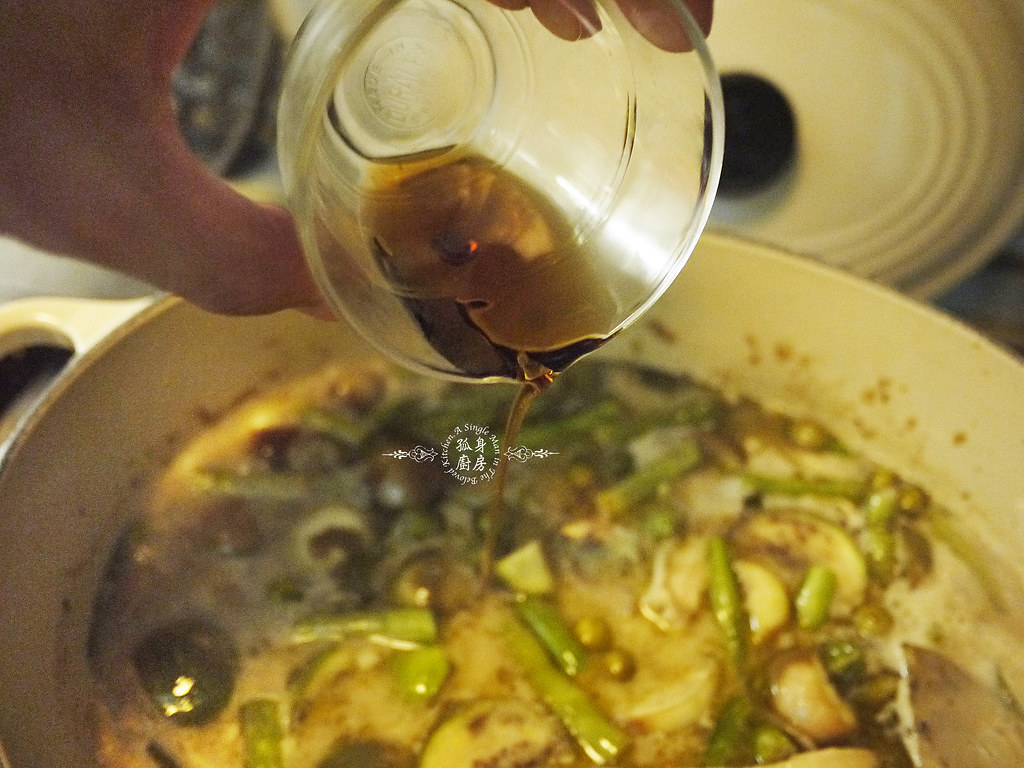孤身廚房-滿滿新鮮香料版的泰式綠咖哩雞28