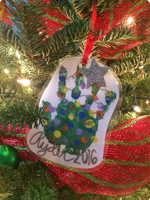 Easy Christmas Tree Handprint Craft for Toddlers