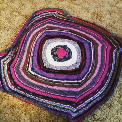 Chasing Rainbows blanket (pre-blocking) using leftover #yarn