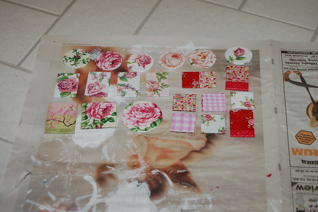 Chipboard pieces with decoupage napkins - craft idea by iHanna