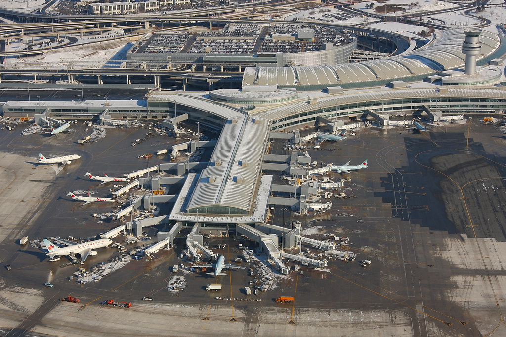 toronto-pearson-international-airport-yyz-aerial-flickr