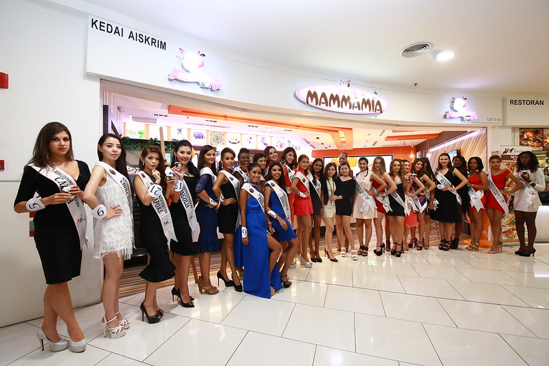 Miss Cosmopolitan World At Quill City Mall