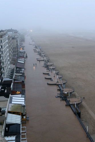 Dawn in Oostende