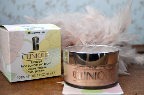 hjælper længst Vidner Beauty 'n Fashion: Clinique – Blended face powder – the good, the fab & the  lovely