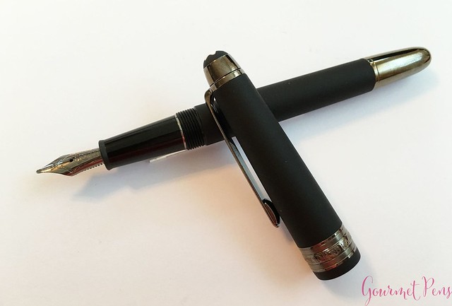 Review Montblanc Meisterstück Classique Ultra Black Fountain Pen @couronneducomte @Montblanc_World17