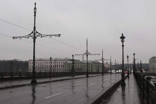 Disused tram tracks across Trinity Bridge (Тро́ицкий мост) over the River Neva