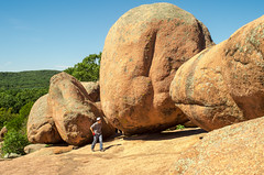 Elephant Rocks (scale)