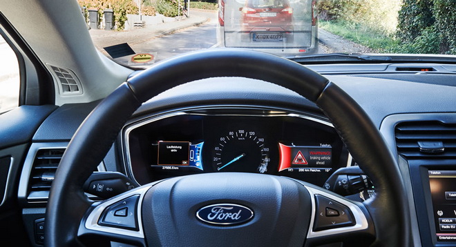 1276375_Ford-trial-technology-that-warns-when-cars-unseen-up-ahead-brake-harda