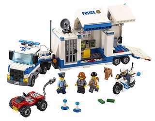 LEGO City Mobile Command Center (60139)