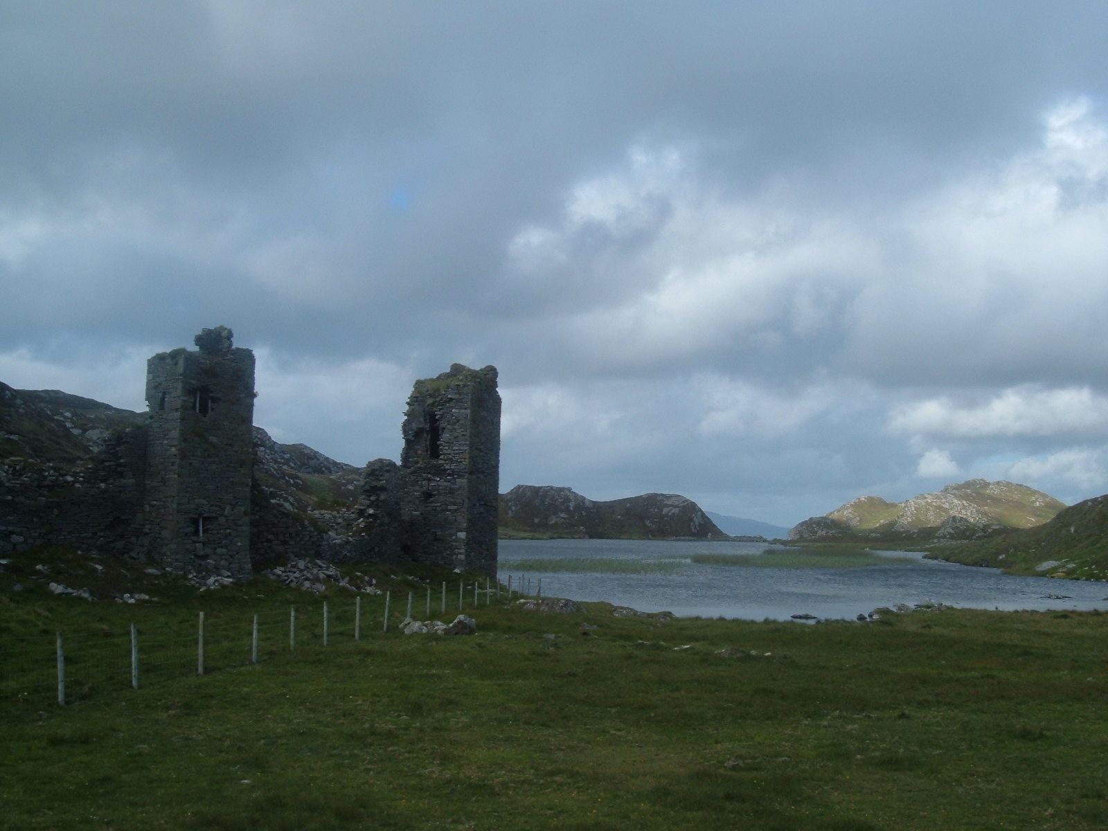 The tower of Dunlough castle close to the lake is said to be haunted