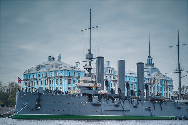 Крейсер "Аврора" // Russian cruiser Aurora