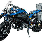 LEGO Technic 42063 BMW R 1200 R Adventure 08