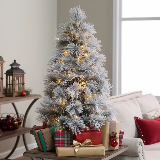 Tabletop White Christmas Tree