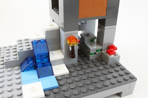 LEGO Minecraft The Village (21128)
