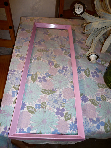 Pink frame for Flamingoes, after 1 coat
