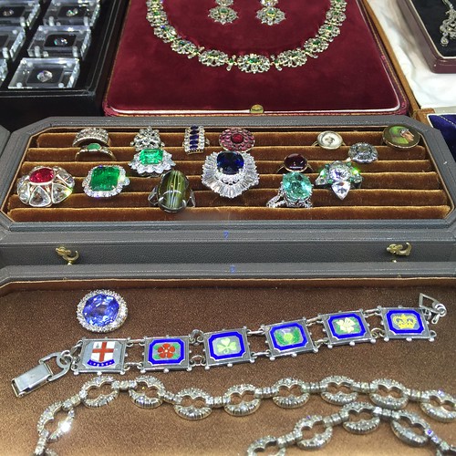 LVAntique Jewelry Show | Gem Gossip