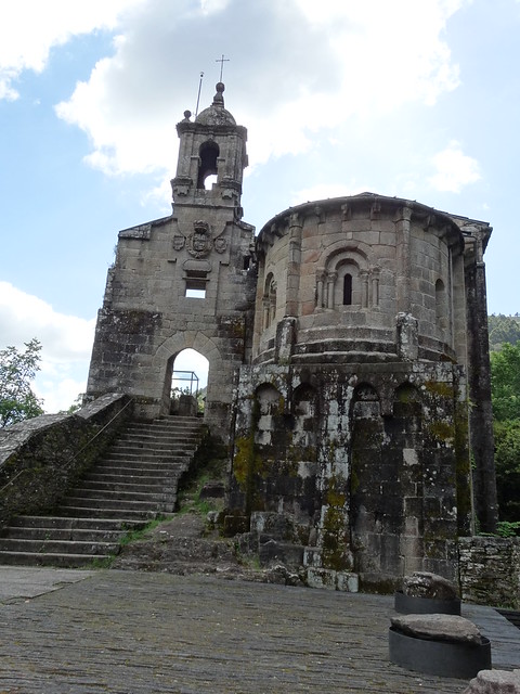 Monasterio de Caaveiro en las Fragas Do Eume