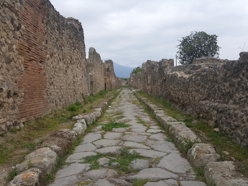 Pompeii ruins