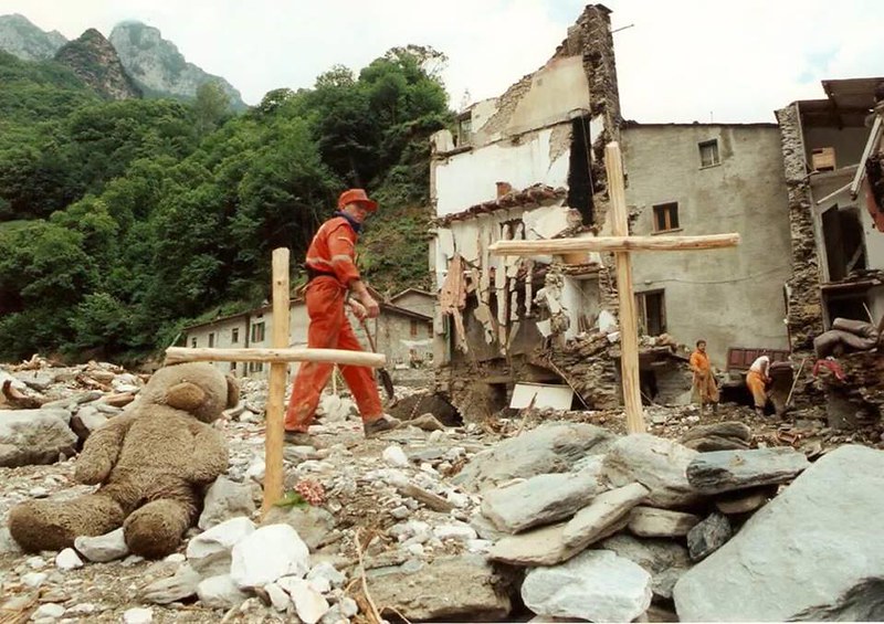 Alluvione Stazzema, l'intervento di Anpas 19 giugno 1996