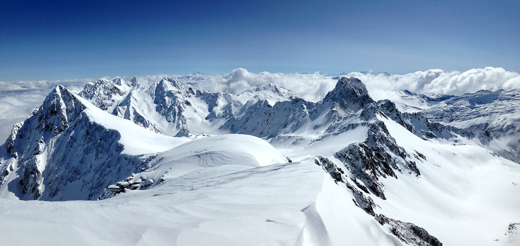 Panoramique depuis le sommet du Rocher Blanc, vue vers le Nord