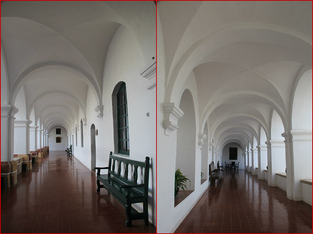 Corridors San Felipe Neri