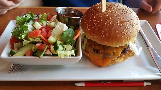 2016-Jul-27 Red Robin basic burger with fries subbed with salad (free)