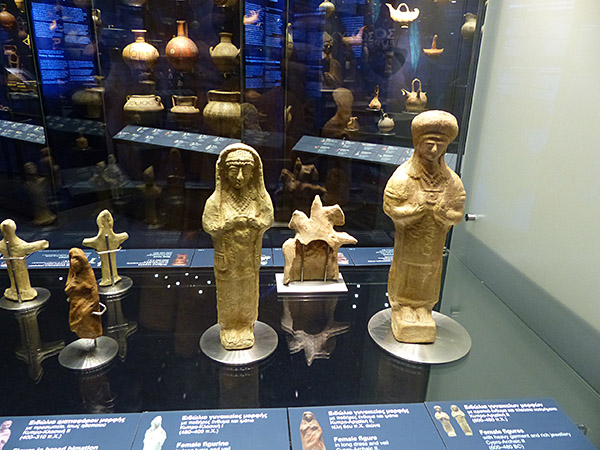 statuettes chypriotes