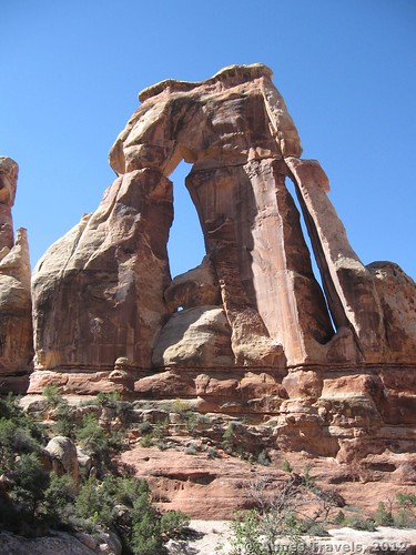 The trail to Druid Arch wasn’t quite what we expected, so we took a side-trail to return through the spectacular Chesler Park, Canyonlands, Utah
