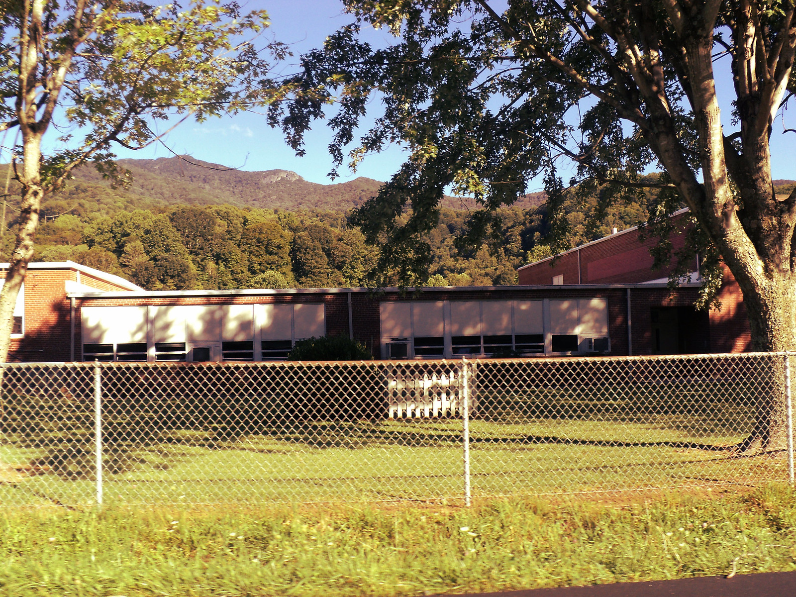 Buladean Elementary -- Mitchell Co, NC