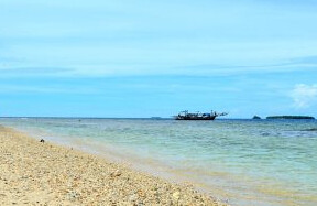 merupakan ikon pariwisata gres yang ada di tempat Sumaterah Barat Info Wisata : Wisata Pulau Pagang, Padang Sumatera Barat