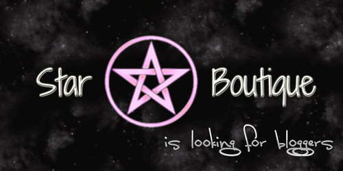 Star Boutique is looking for bloggers.