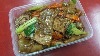 Lunch Special Pad See Ew from Khot Thai