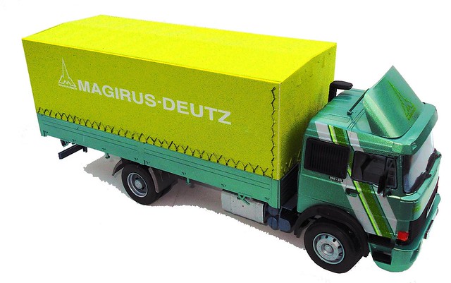 Italeri Models 1/24 Magirus Deutz 360M19 Canvas Truck 