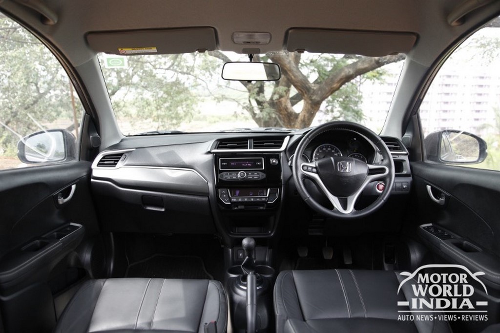 Honda-BRV-Interior-Dashboard (12)