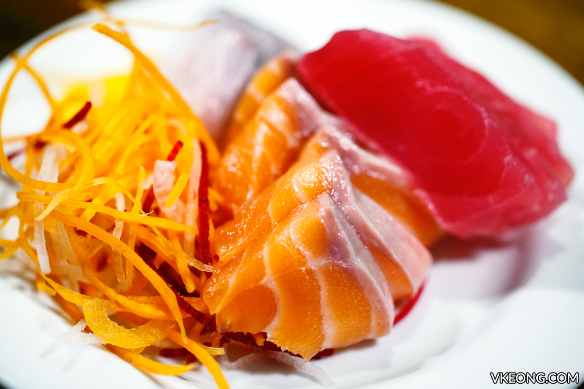 Red Oven So Sofitel Buffet Salmon Tuna Sashimi