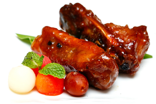 Deep Fried Spare Ribs with Special Red Dates Sauce
