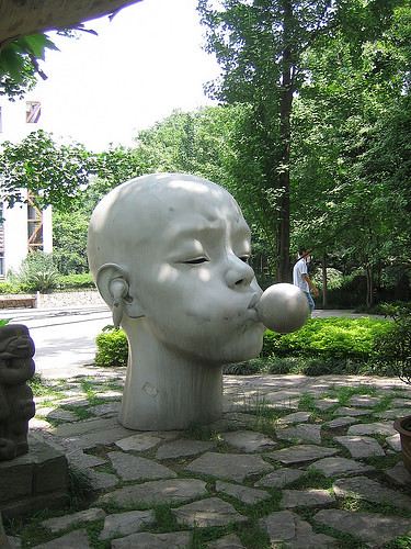 Sculpture in Sichuan University, Chengdu, Sichuan _ IMG_4374