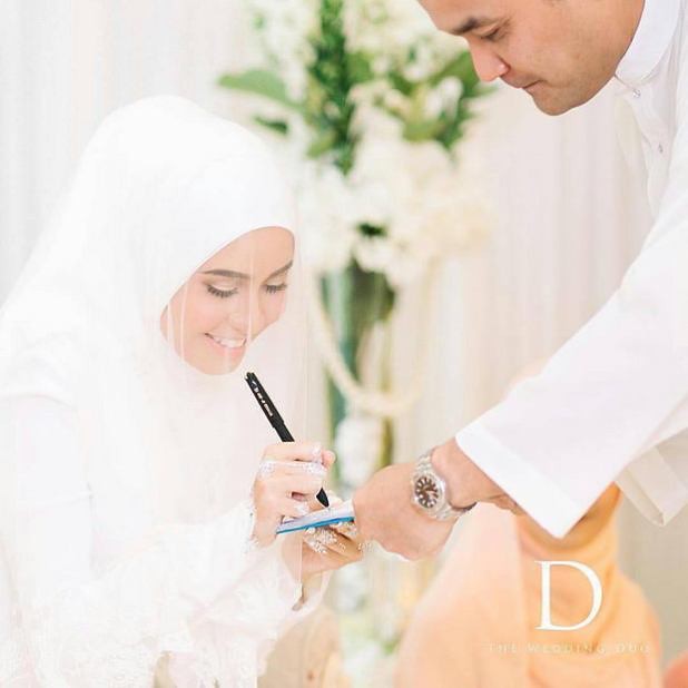 Gambar Sekitar Majlis Perkahwinan Nazim Othman &Amp; Bella Dally