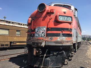 Portola CA, Western Pacific Railroad Museum - WP917-D diesel engine, August 2016