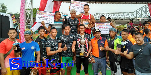 Walikota Tanjung Lis Darmansyah dan Tim Navi dari Jakarta Juara Umum I Lomba Dragon Boat Race 2016