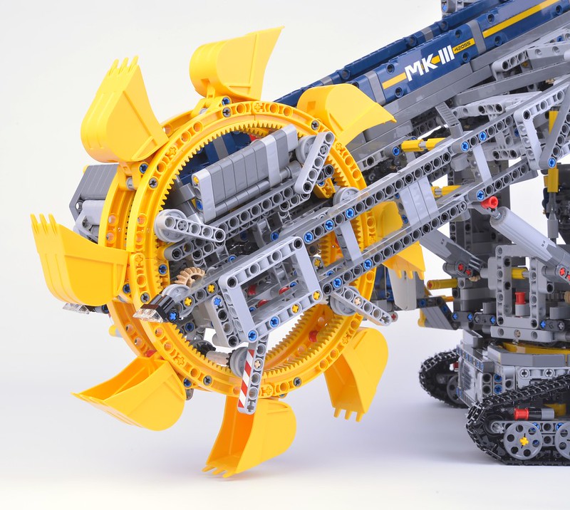 LEGO 42055 Bucket Wheel Excavator | Brickset
