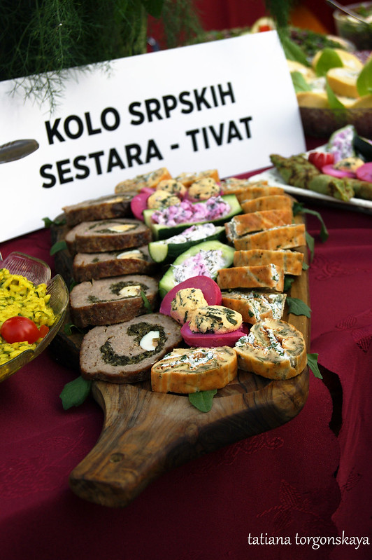Угощения на празднике "Žućenica fest"