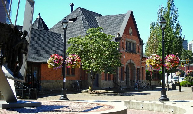 Hyack Square & the Old Station