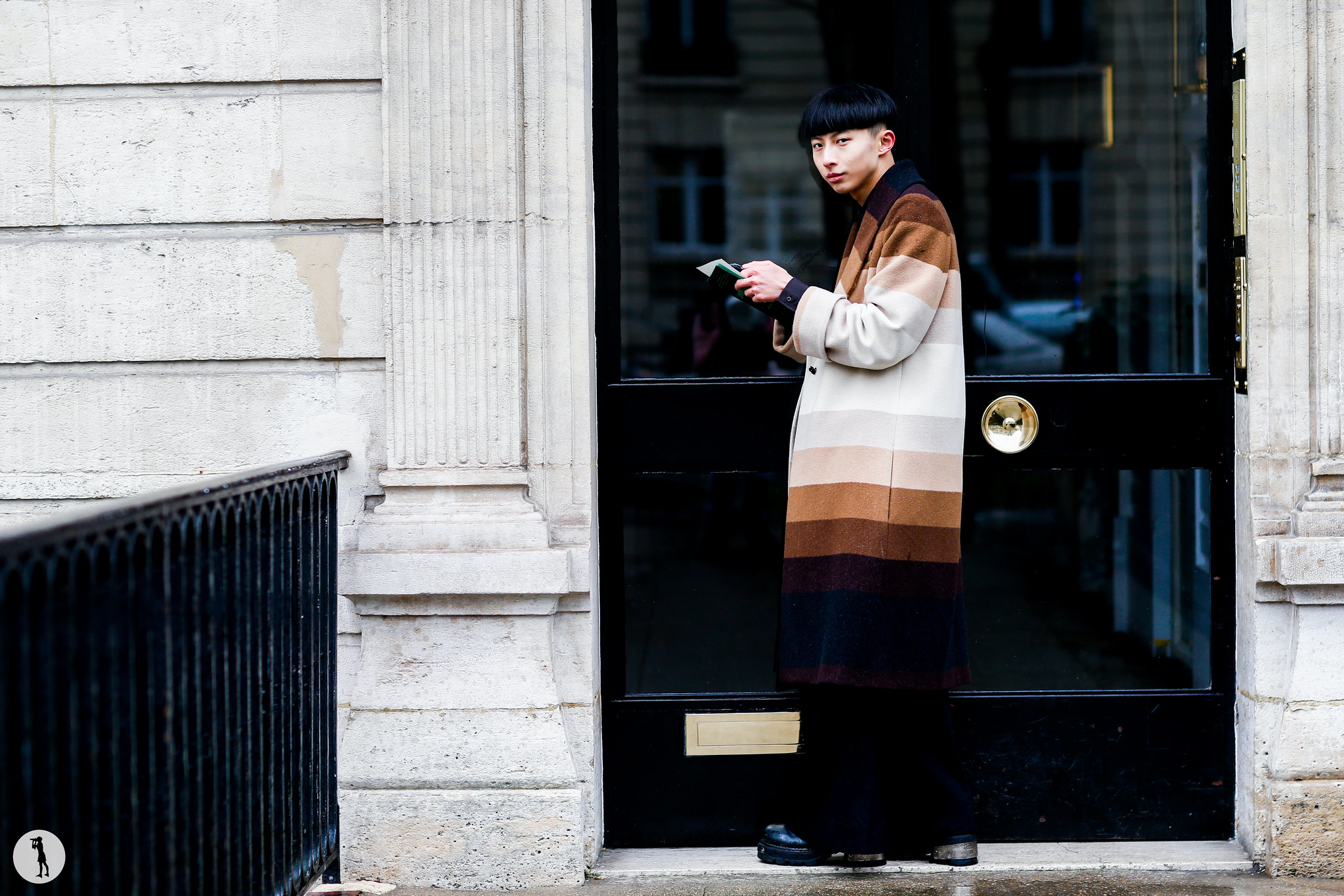 Street style at Paris Fashion Week Menswear-15