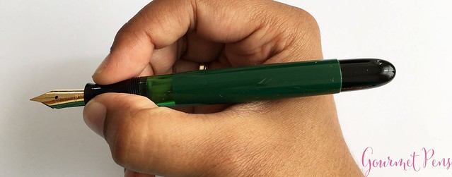 Review Pelikan M120 Green & Black Fountain Pen @couronneducomte 14