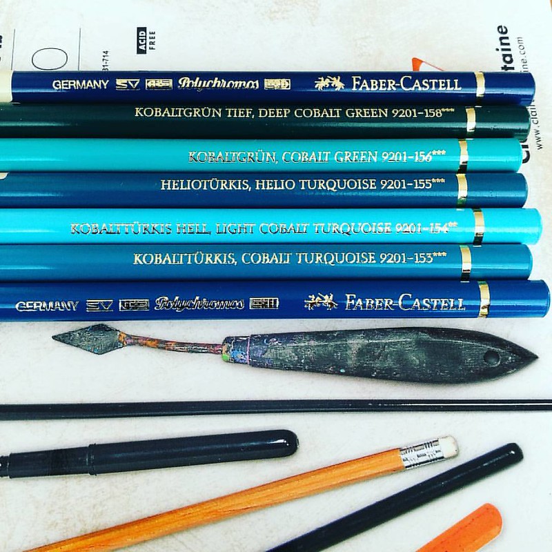 The last podcast from The Art Supply Posse got me to get some Fabercastell Polychromos at open stock to try out. #colorpencil #coloringpencils #artsupplyposse #fabercastell #polychromos #aquatones #bluehue #gradient #coloring #artsupplies